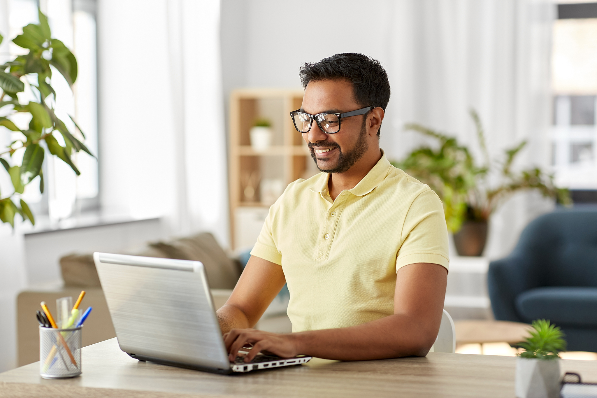 person buying life insurance online